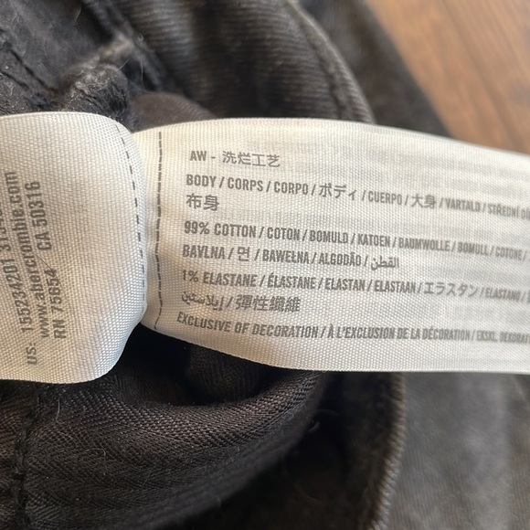 Abercrombie and Fitch | 2 tone Jeans - Picture 6 of 6